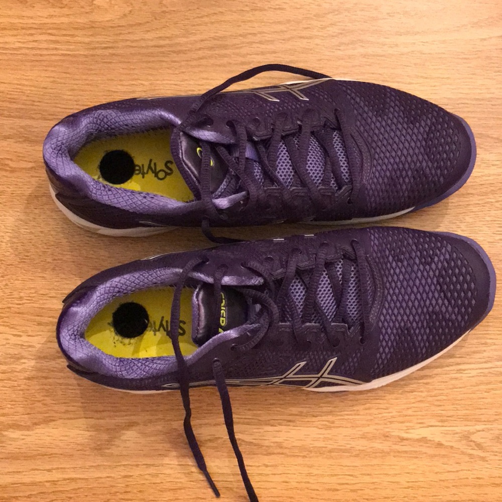 ASICS tennis shoes